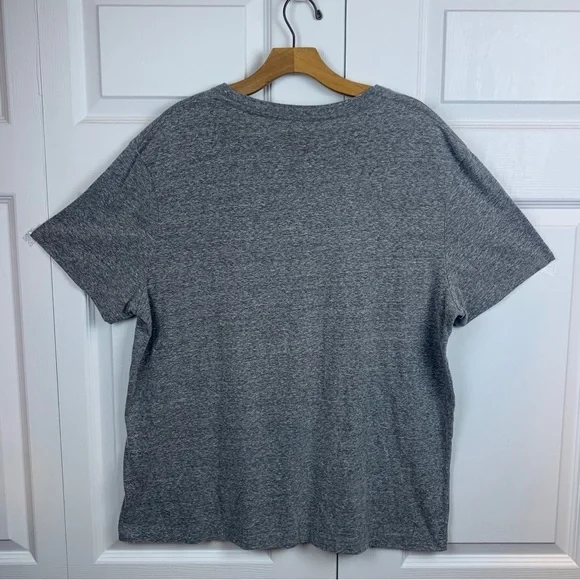 Official Disney Mickey Tee Shirt - Picture 4 of 5